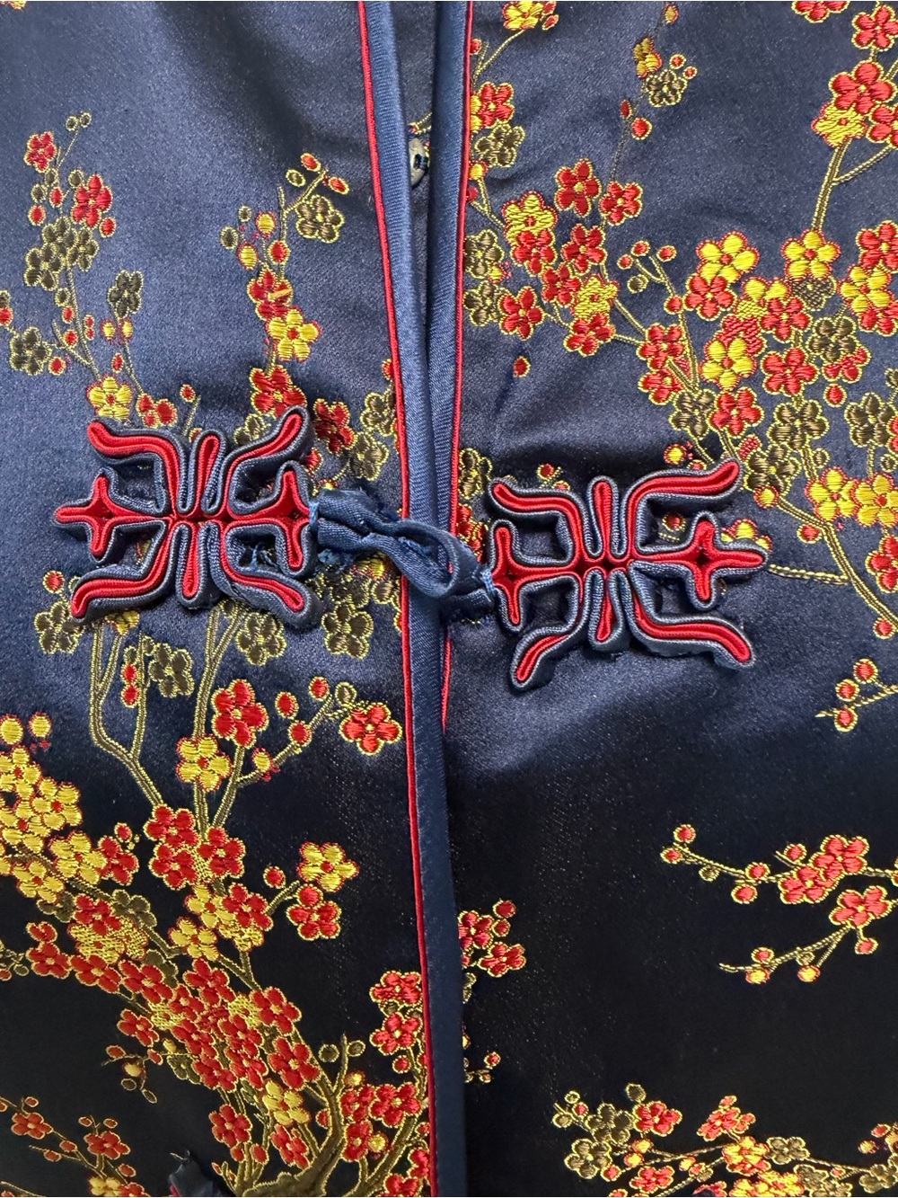 HOST PICK: Vintage Peony Brand Shanghai Chinese Tang Suit Brocade Floral Jacket - Picture 3 of 11